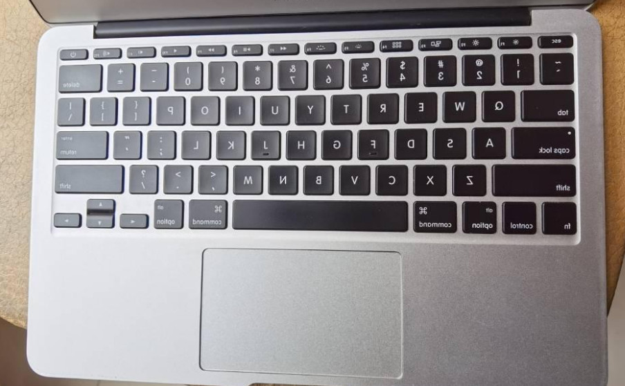 苹果 macbook air 2014, i5 苹果 macbook air 2014, i5